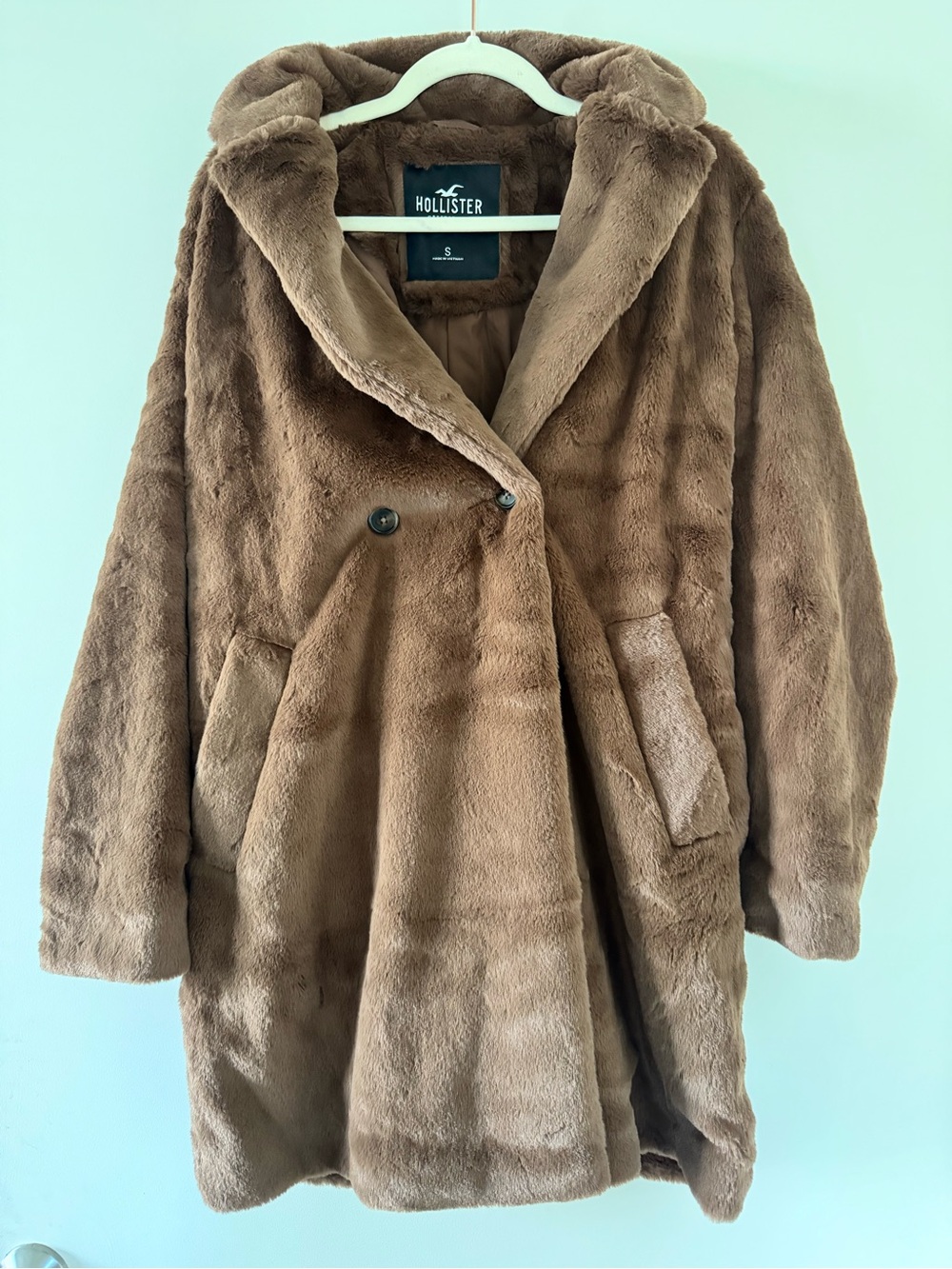 Hollister Women's Tan Faux-Fur Teddy Coat